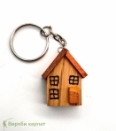 Деревянный брелок избушка