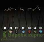 Кулоны в форме сердца из камня