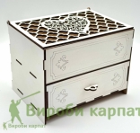 Деревянный мини-комод