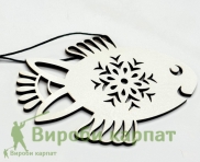 Деревянное украшение рыбка