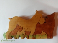 Собачья семья 