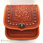 Кожаная сумка зоя с металлом