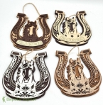 Деревянный оберег “Подкова с лошадью”